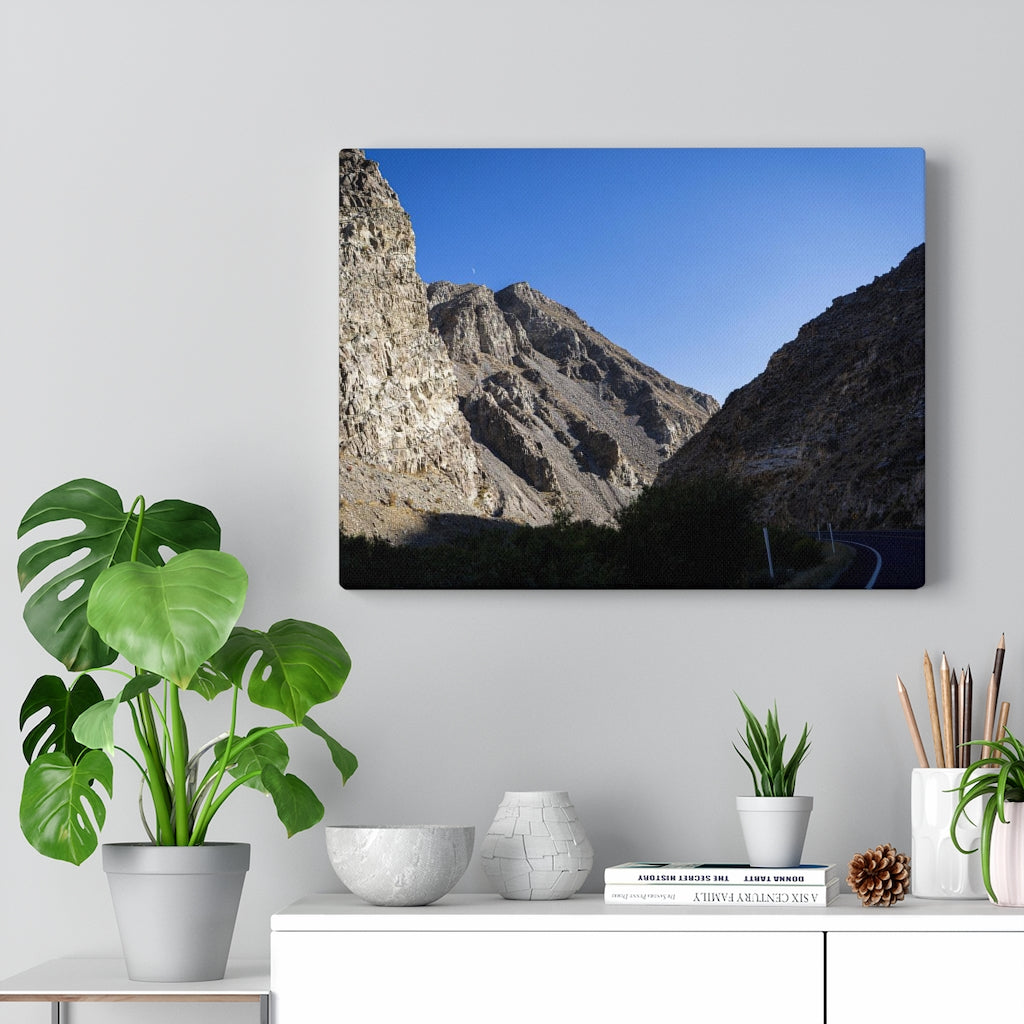 The Three Mountains - etzart