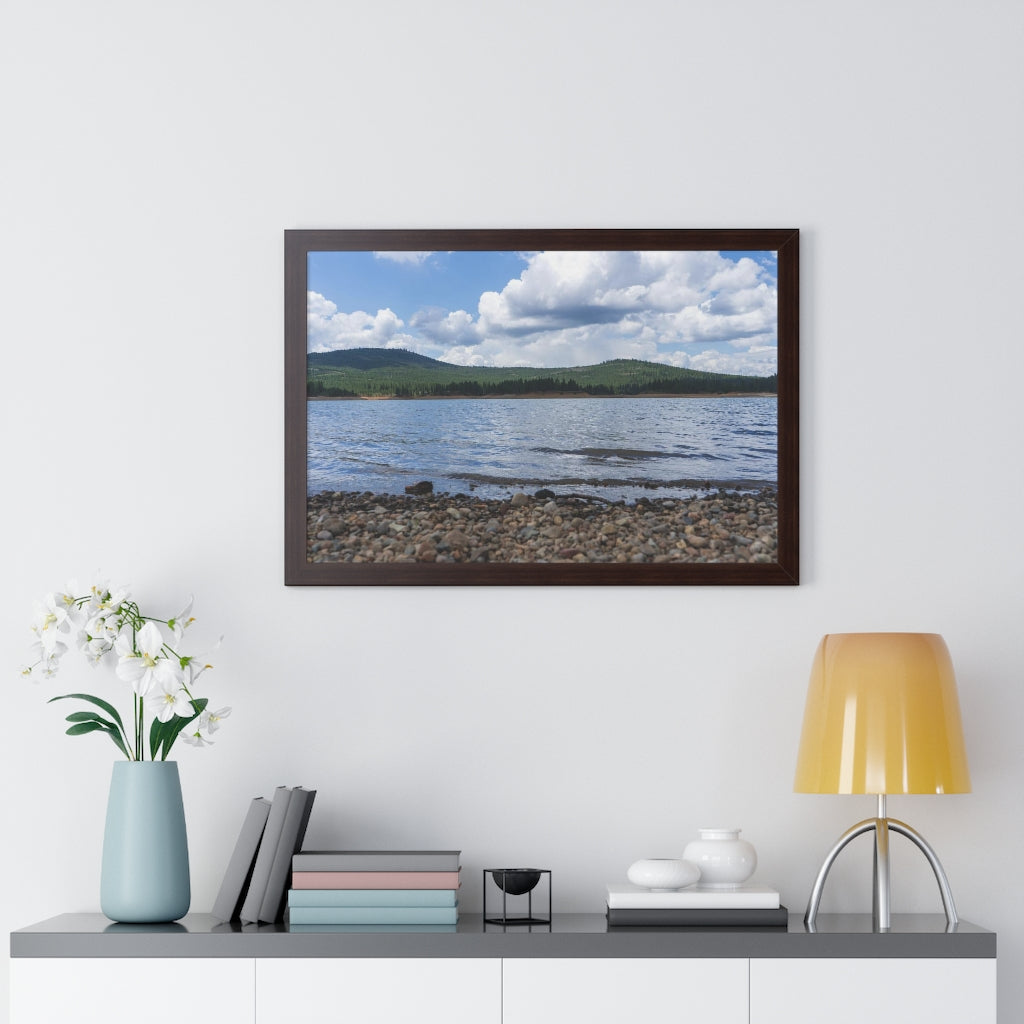 A Dog's View of a Lake - etzart