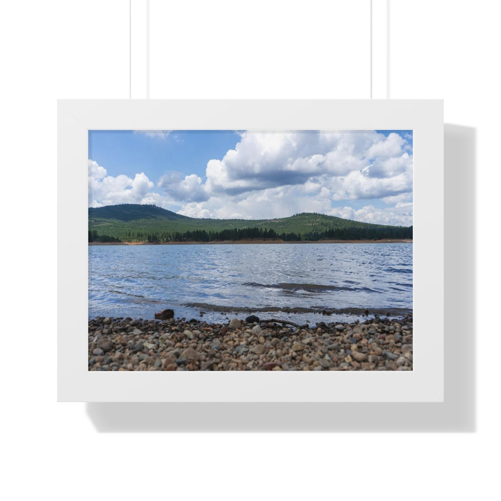 A Dog's View of a Lake - etzart