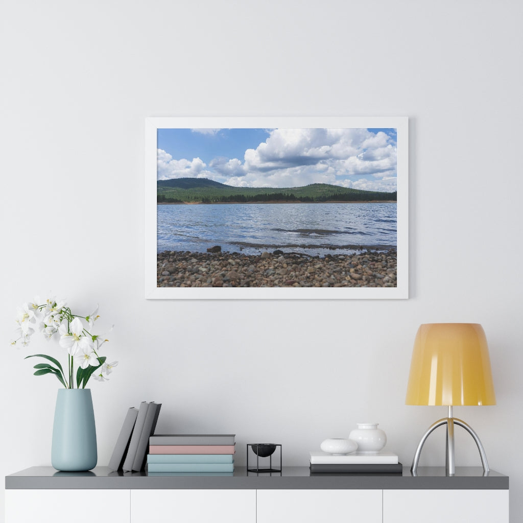 A Dog's View of a Lake - etzart
