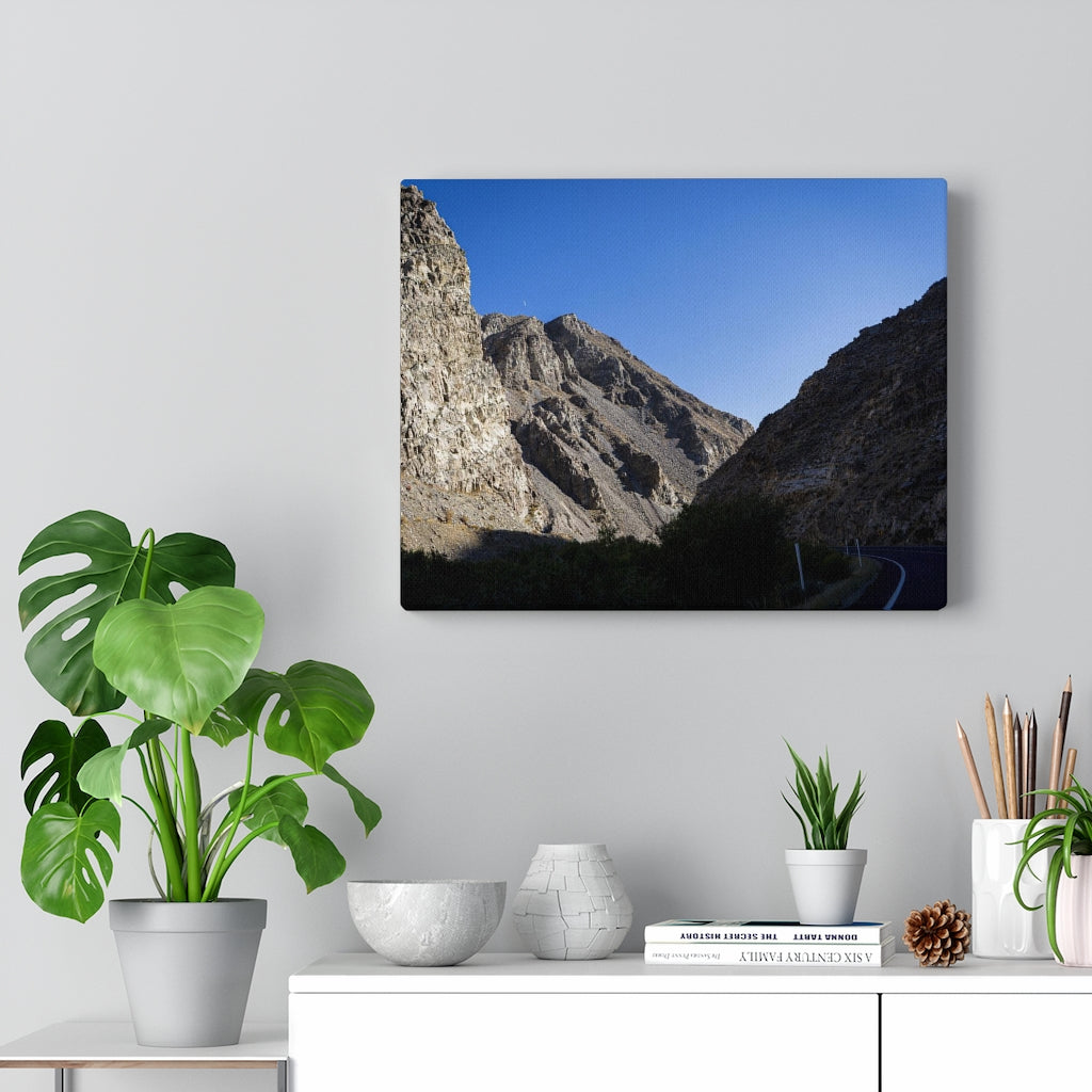 The Three Mountains - etzart