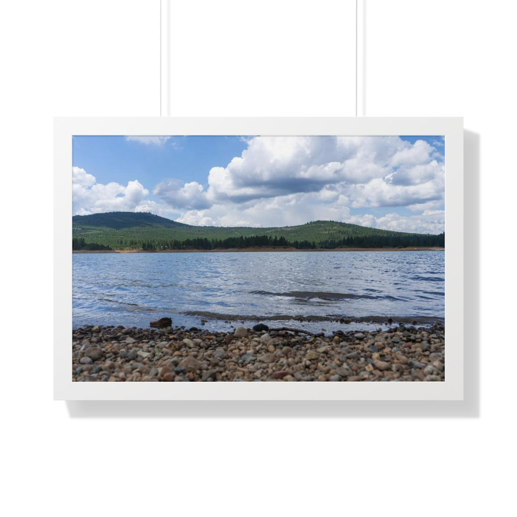 A Dog's View of a Lake - etzart