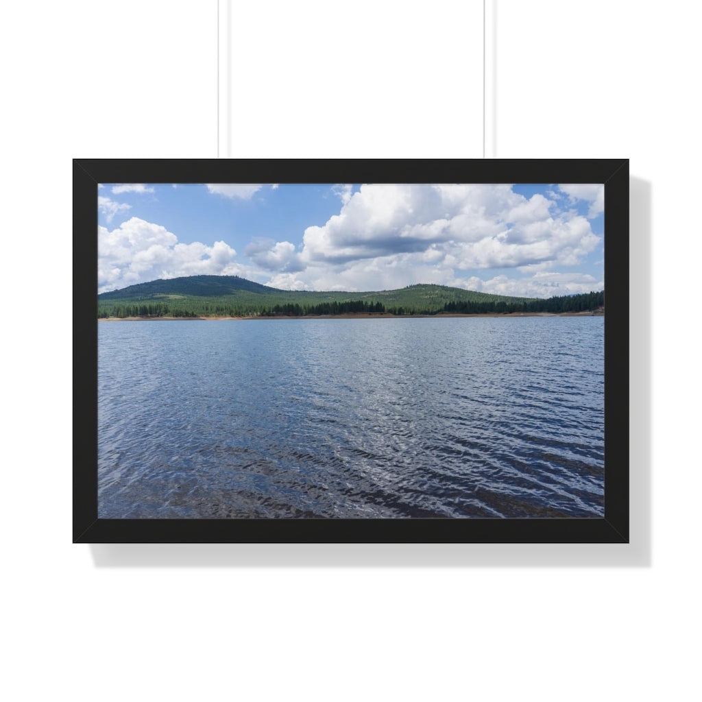 A view at Boca Reservoir in California - etzart